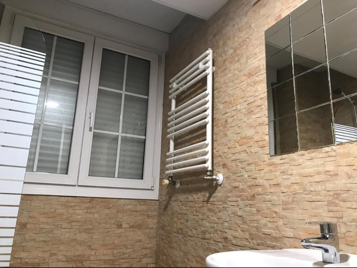 Chale Barajas Escala Otel Madrid Dış mekan fotoğraf